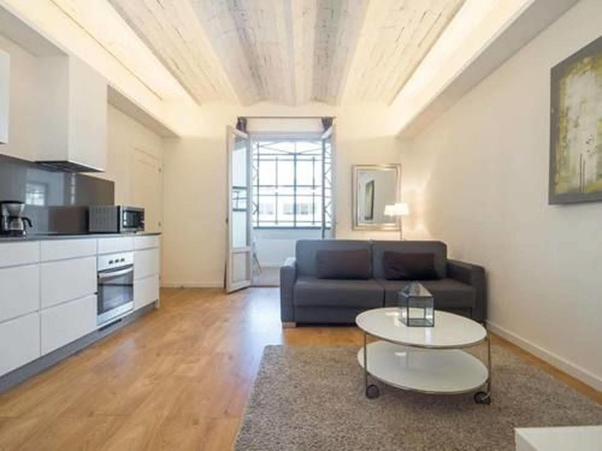 Rent Top Apartments Near Plaza De Catalunya Barcelona Buitenkant foto